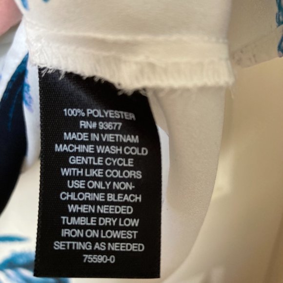 Worthington Blouse - Picture 4 of 6